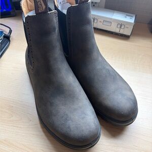 Blundstone Rustic Brown 1351 Women Series Size AUS 8 (US Women 11) BRAND NEW